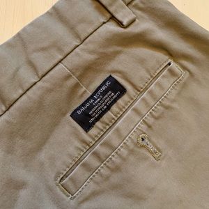 Banana Republic Chinos 33x30